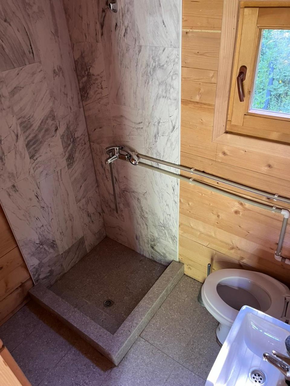 הוילה קולאסין Matesevo Guest Hauses מראה חיצוני תמונה